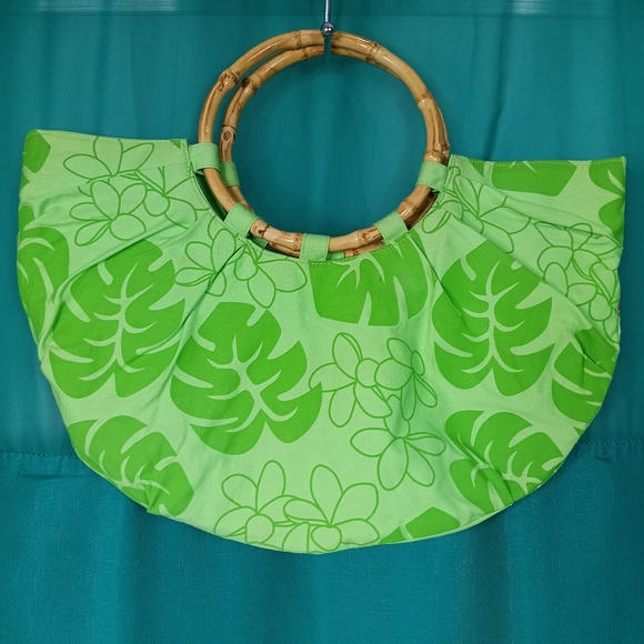 SOLD Y2k Vintage Sanrio Licensed Hello Kitty Hawaiian Kawaii Bamboo Handle Bag - Picture 2 of 8